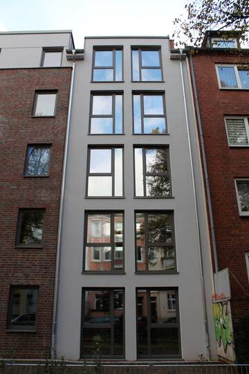 Neubau eines Mehrfamilienhauses mit 33 Wohneinheiten in Lübeck &lt;br /&gt;Bauzeit: 2015-2016 &lt;br&gt;Leistungsspektrum: HOAI Phase: 1-6